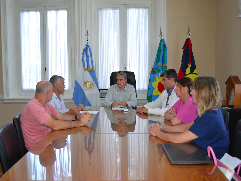  El intendente recibió a autoridades de la Fundación del Hospital Municipal