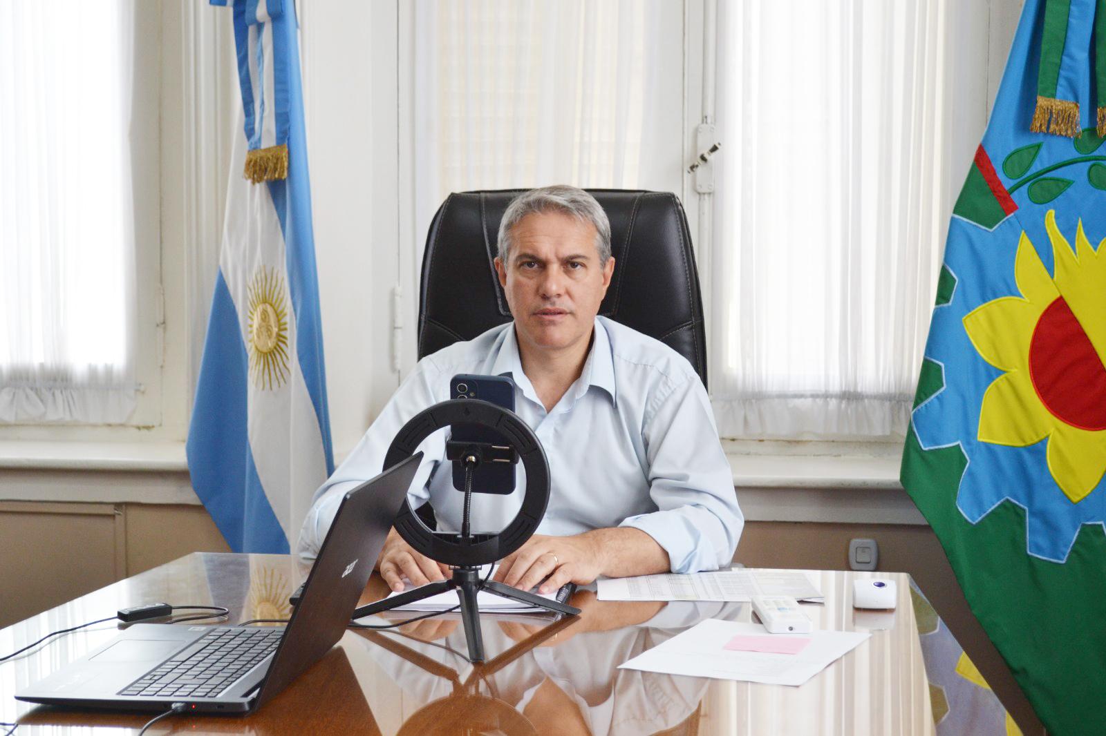 Golía, junto a 500 intendentes de todo el país, presentarán un amparo contra el DNU de Milei