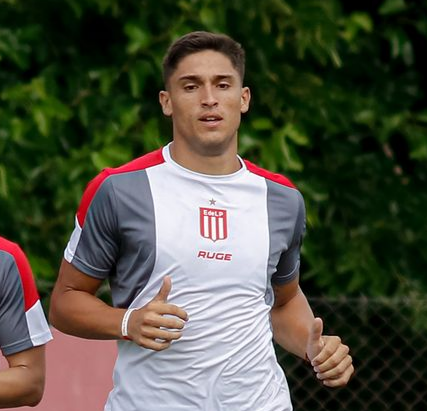 Naya comenzó la pretemporada con Estudiantes