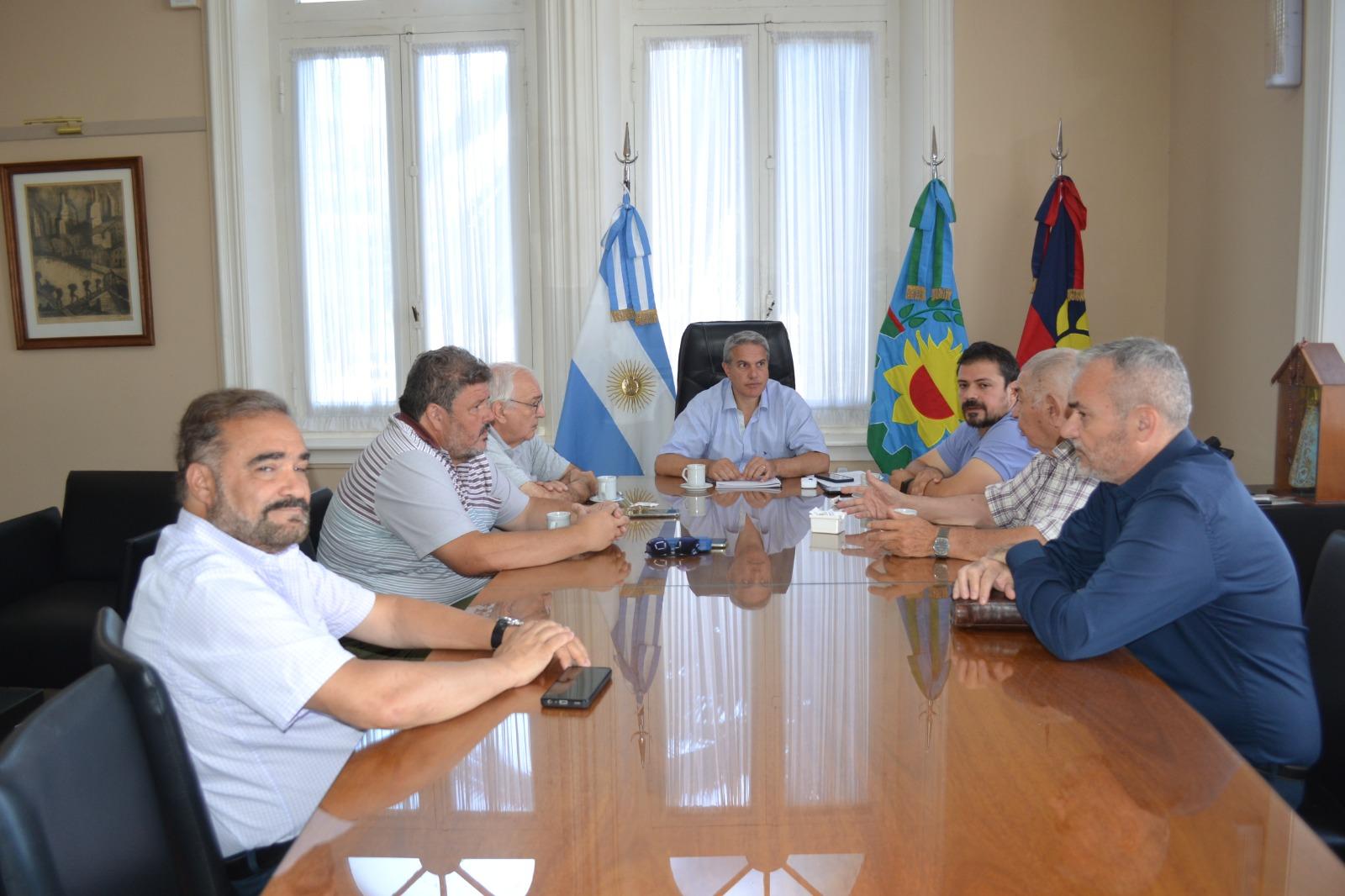 Golía se reunió con integrantes de la Cámara de Transportistas