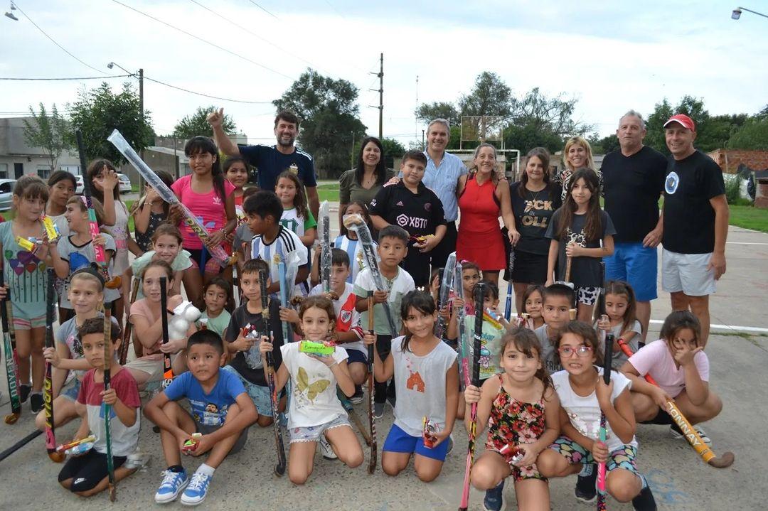 Comenzó a funcionar la Escuela Municipal de Hockey