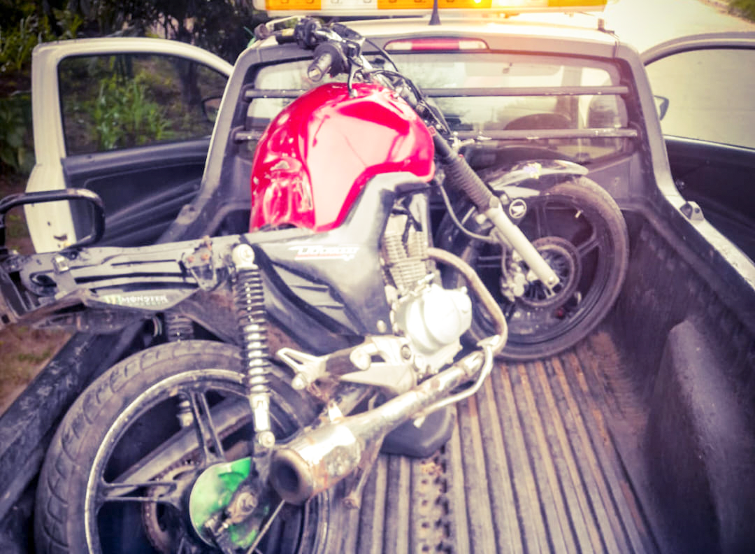 Dos motos retenidas y un escape antirreglamentario secuestrado