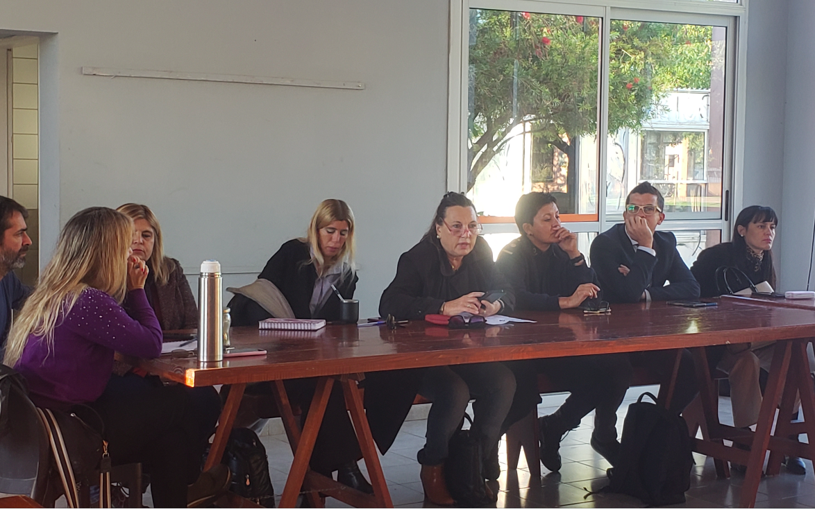 Reunión interdisciplinaria de la Mesa de Violencia
