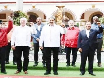 Otras voces, otros rumbos
