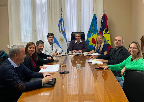 Golía se reunió con el equipo de salud luego del COSAPRO