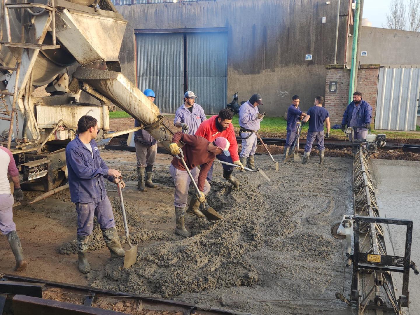 Avanza la obra de pavimentación en la calle Callao