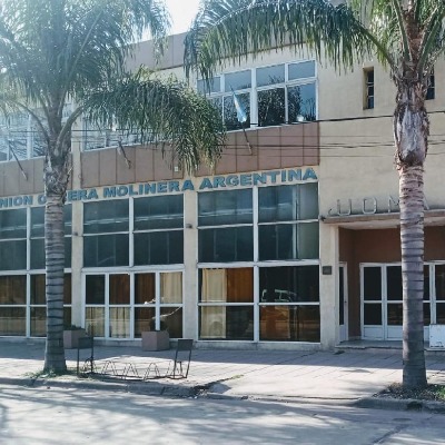 Sesión matutina y en un gremio