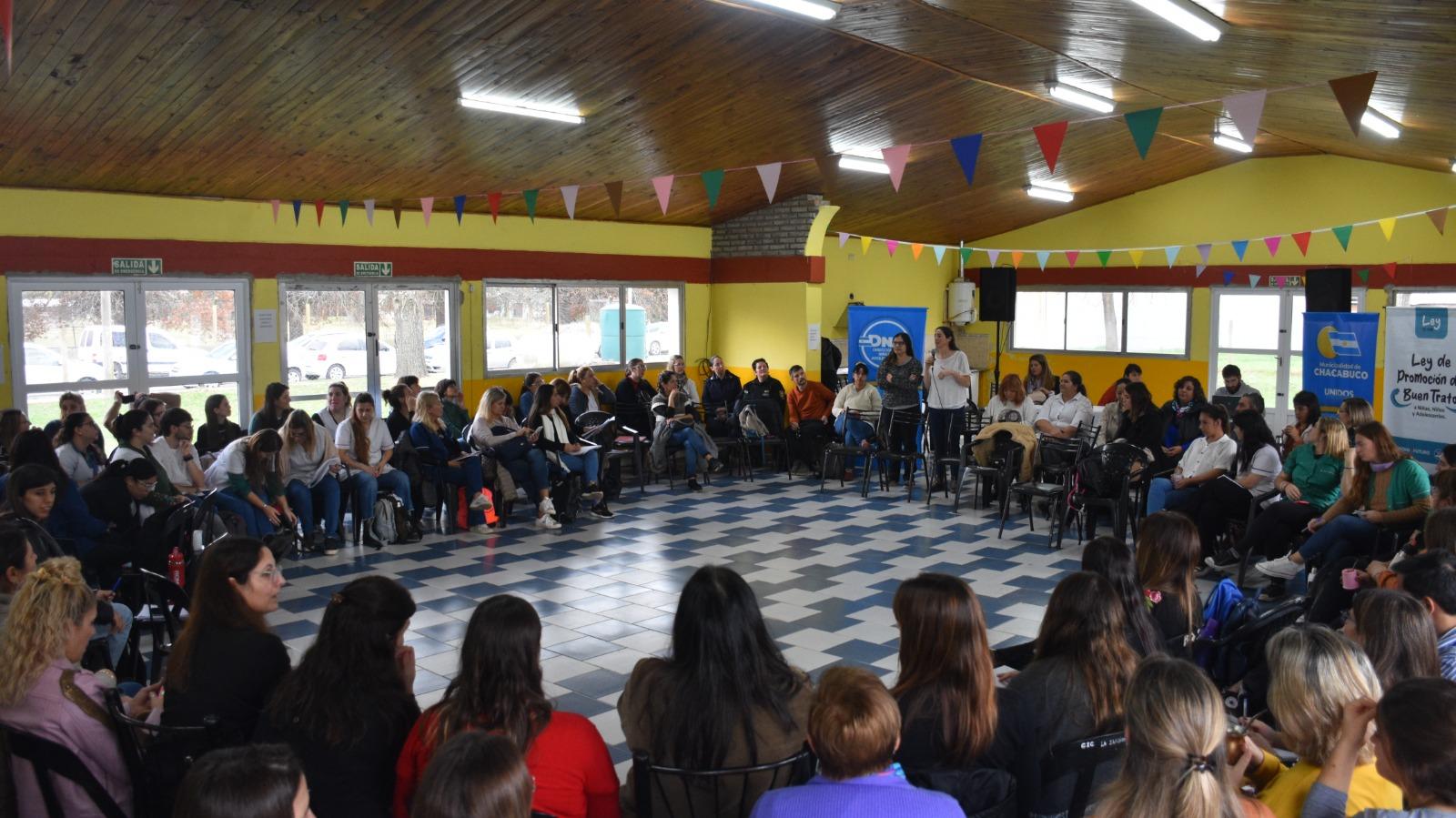 Encuentro sobre promoción del buen trato a niños, niñas y adolescentes