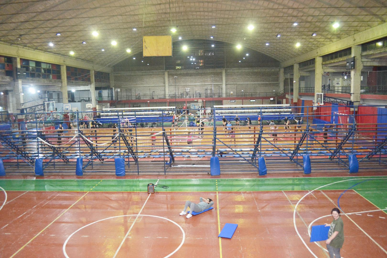 Se inauguraron nuevas luminarias LED en el Polideportivo Municipal