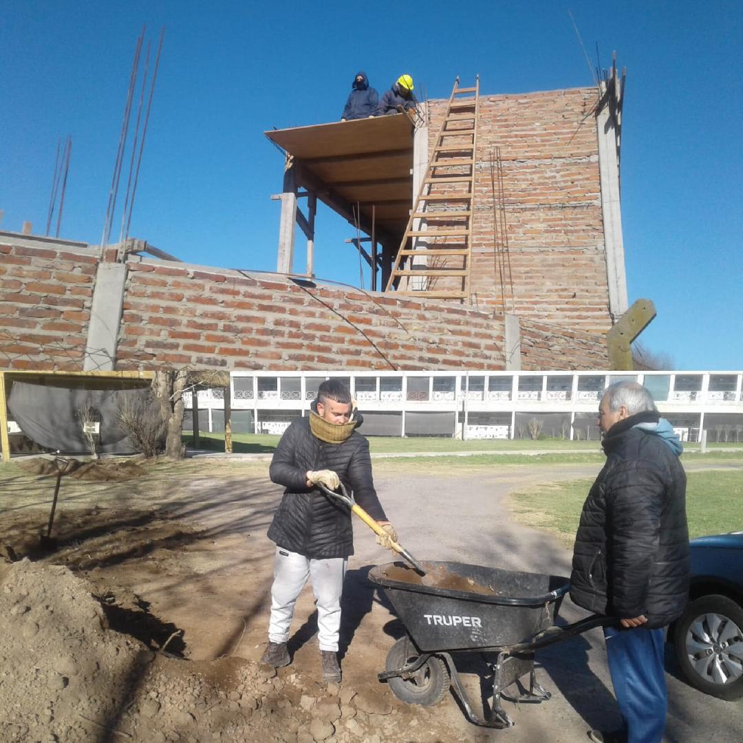 Nichos nuevos en su faz final y otros trabajos
