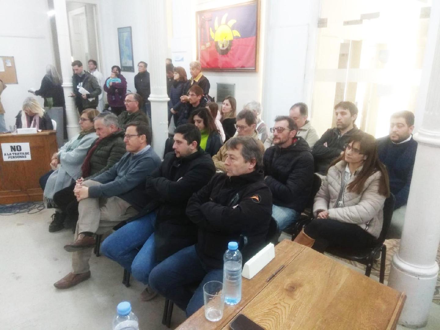 La Asamblea de Mayores Contribuyentes autorizó al Intendente a tomar el crédito para compra de tierras