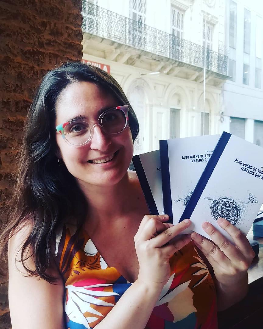 'Creo en la medicina como una forma de servicio, y en la escritura encontré algo similar'