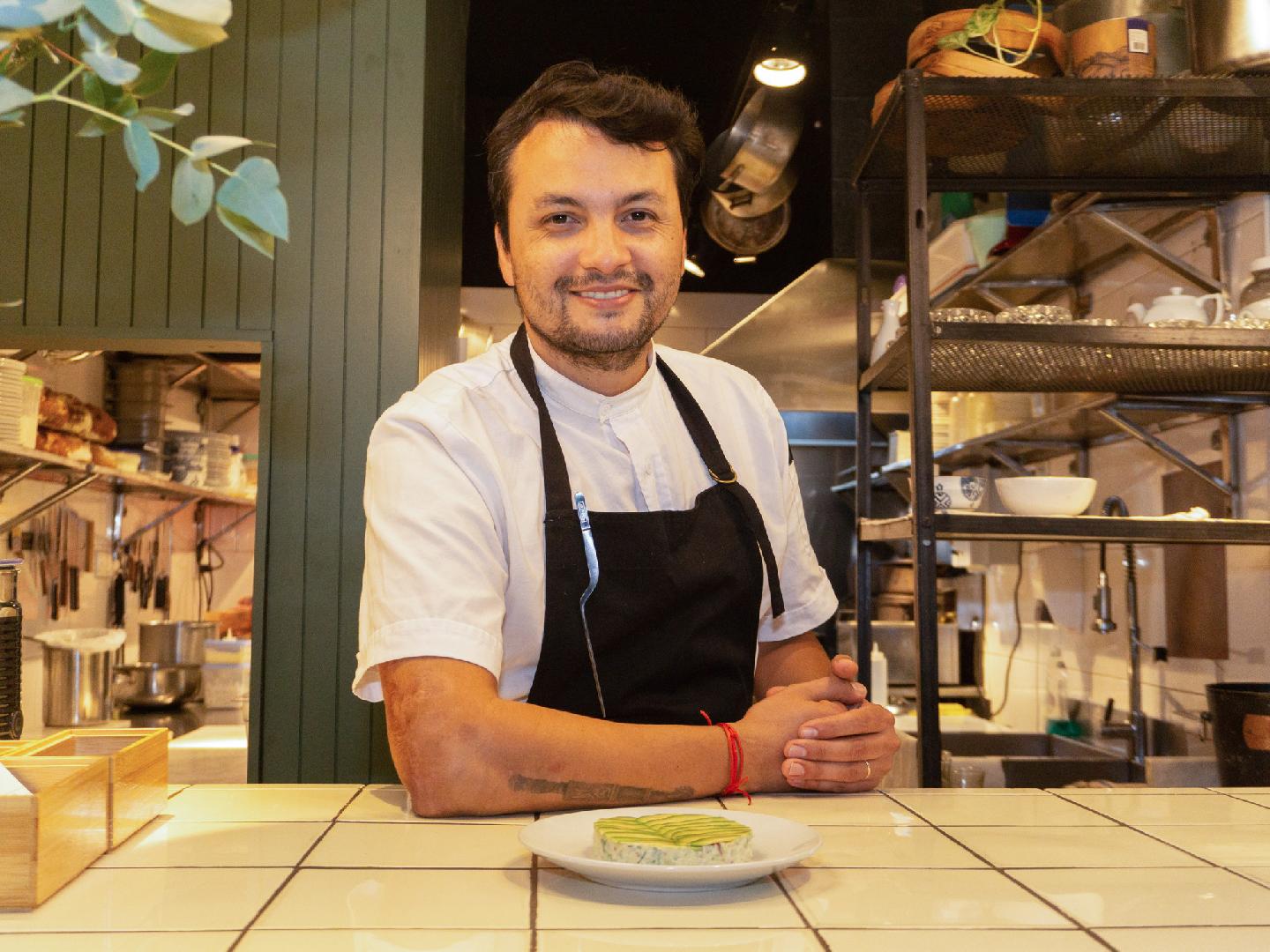 Julio Báez: 'La cocina me enseñó el valor del trabajo y la perseverancia'