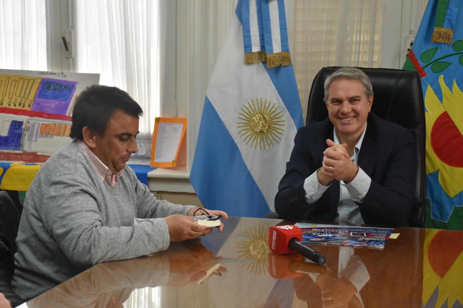 El Intendente recibió al capitán de la Selección Nacional de Rugby Inclusivo, Martín Perego