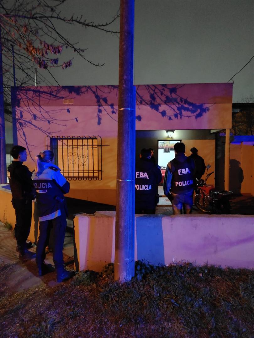 Operación policial culminó con arresto y secuestro de gran cantidad de drogas