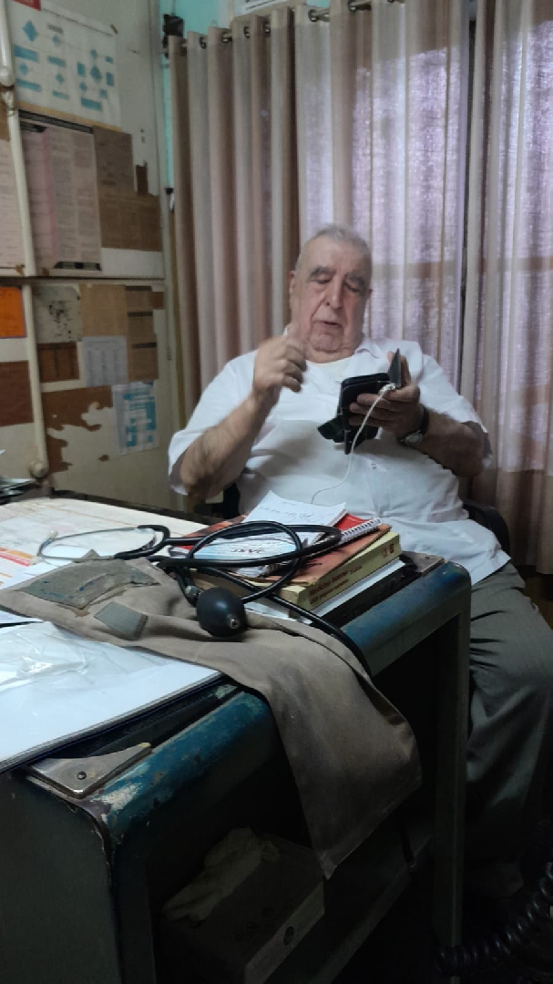 'Me enseñaron que cuando uno no puede curar por lo menos tiene que tratar de aliviar'