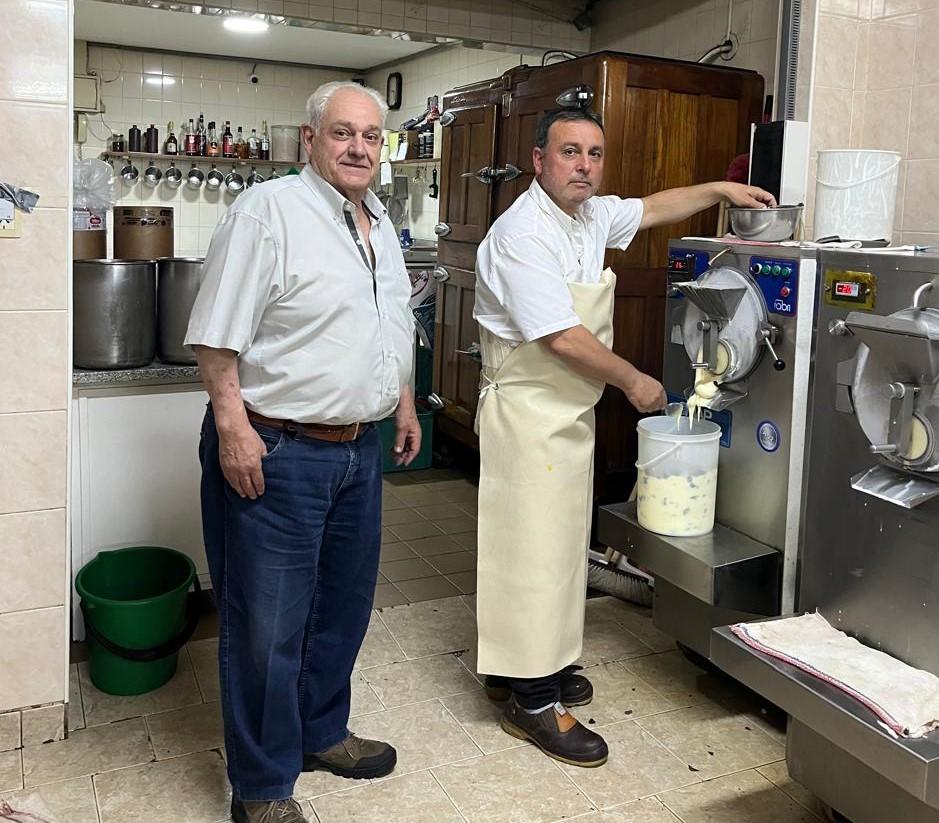 Importante reconocimiento a la heladería Lamothe en su 75º aniversario