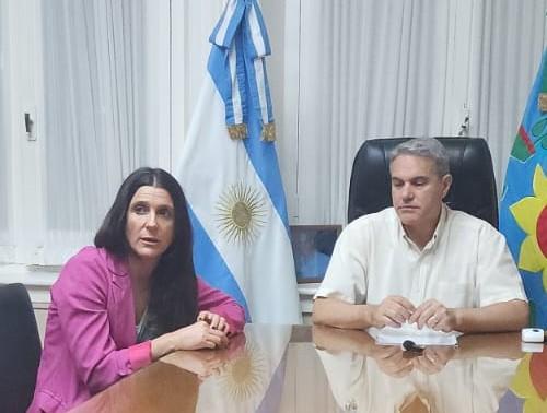  Una Leona en Chacabuco 