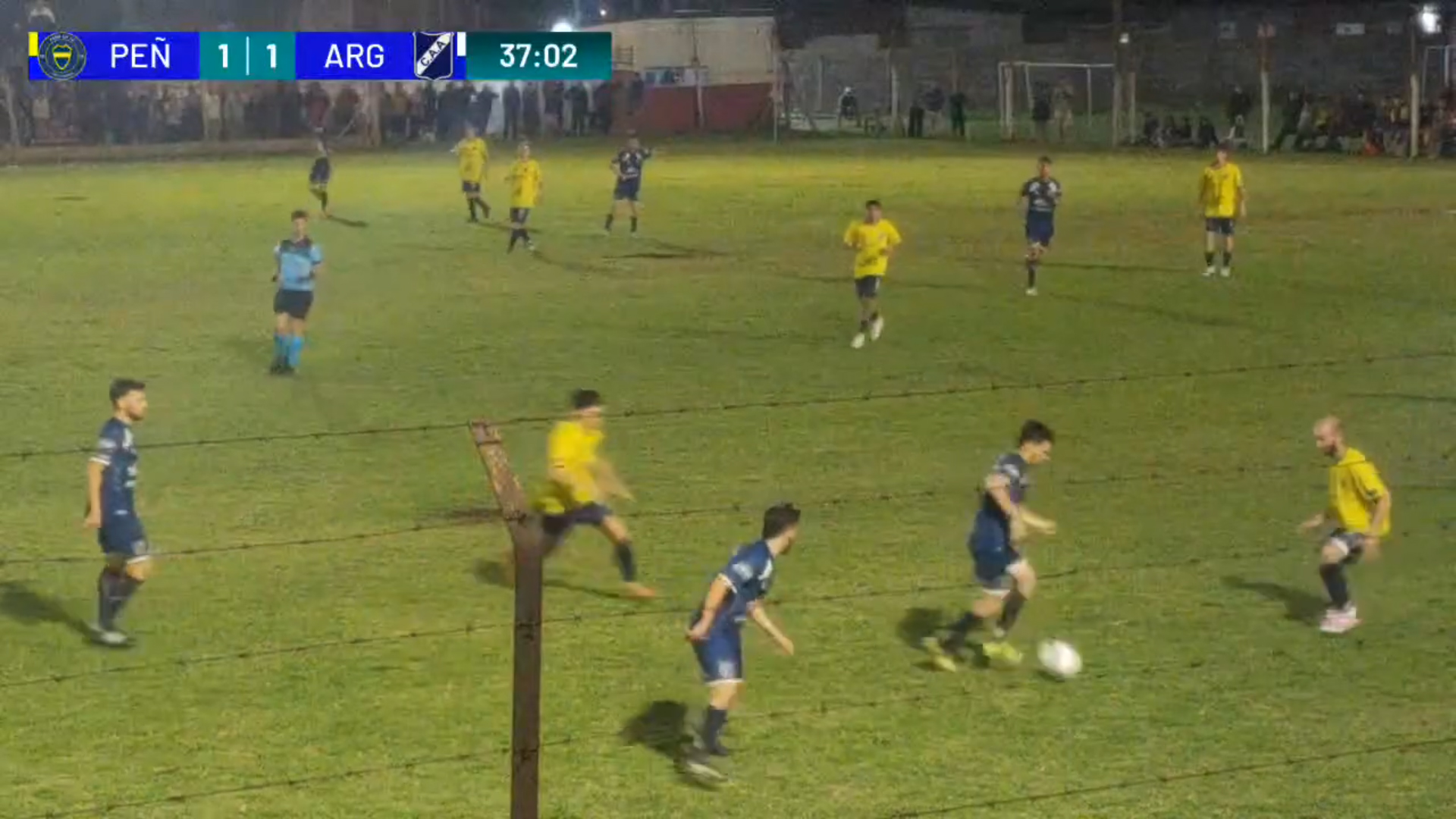 Peña La 12 y Argentino igualaron en la ida