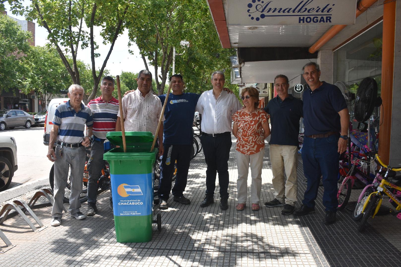 Vuelve el servicio de mantenimiento de la Av. Alsina