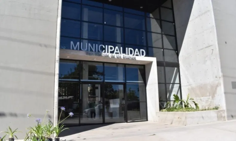 Denuncian que concejales de Juntos y LLA cobraron un premio como si fuesen trabajadores