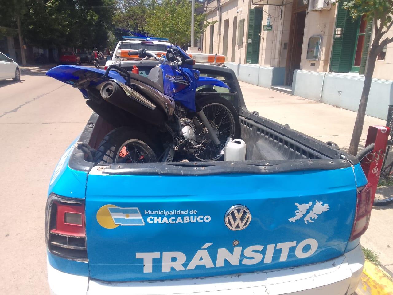 Continúan los operativos de tránsito y la identificación de motociclistas infractores