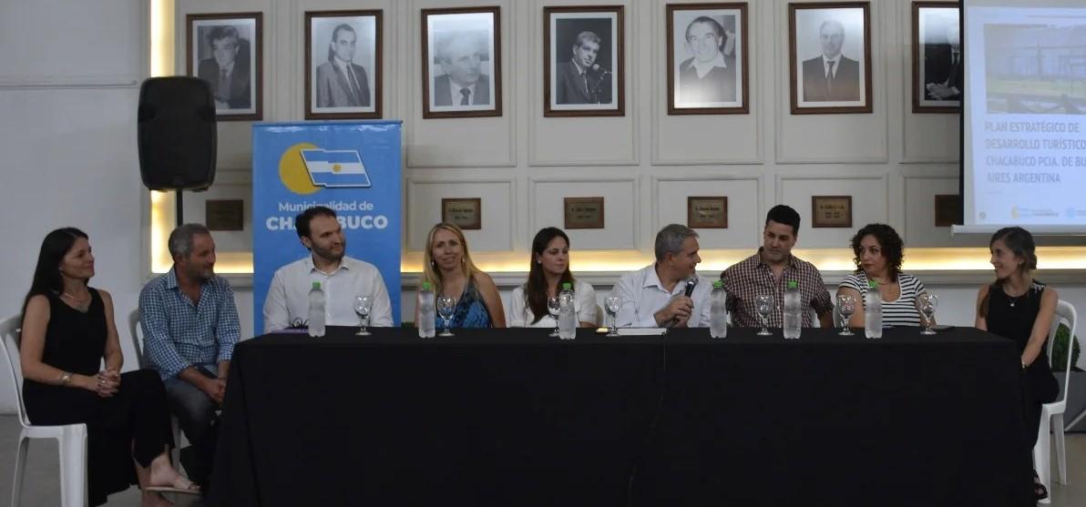El Gobierno apunta a fortalecer el turismo local con un plan estratégico