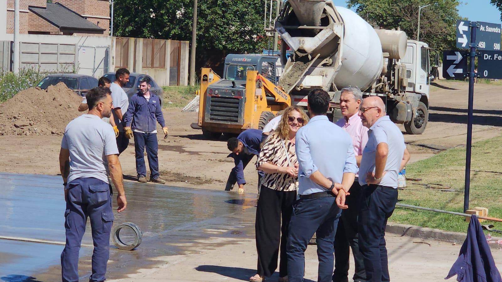Avanza la pavimentación de otro sector de la calle Dr. Fernández