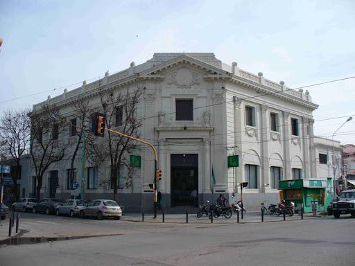 Los empleados del BAPRO podrán jubilarse a los 60 años