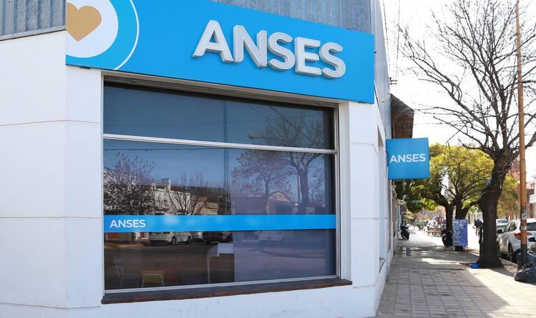 Calendario de pagos para el lunes 17