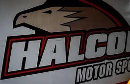 El equipo Halcón trabaja para el debut