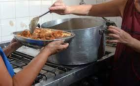 Los comedores escolares abren las puertas para asistir a familias perjudicadas por el temporal 