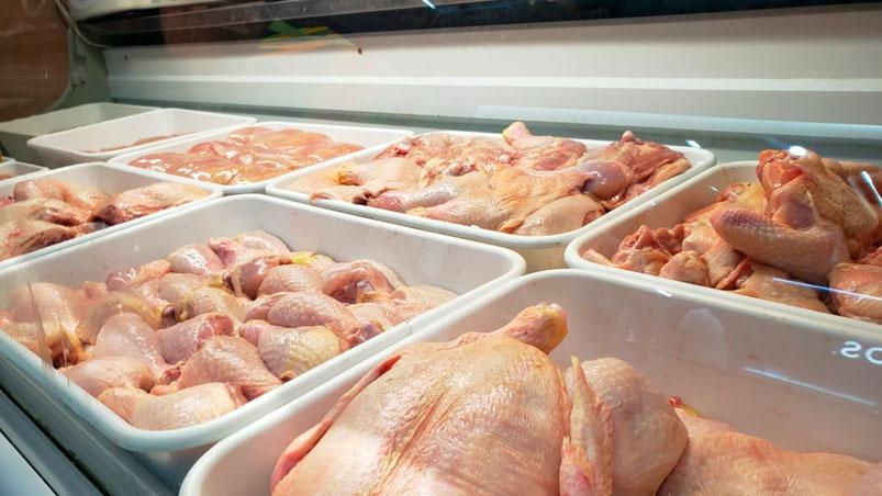 El pollo se convierte en la proteína más consumida