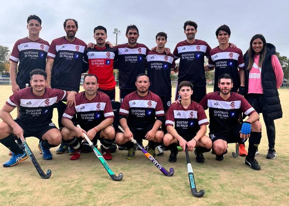 Jornada de hockey masculino en el Club Social