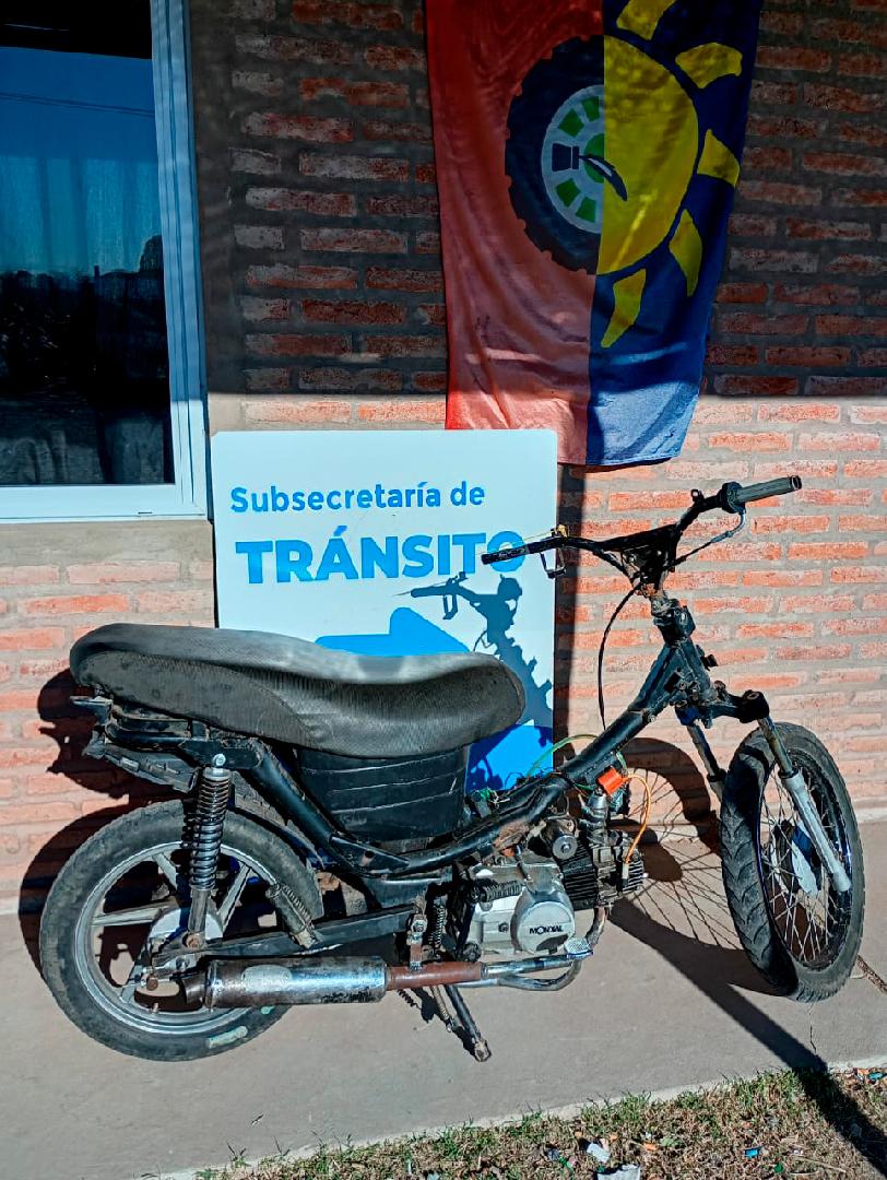 Intentó huir de un operativo y le retuvieron el vehículo