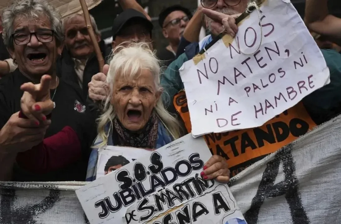 Sobre la imposibilidad de caminar y mascar chicle a la vez
