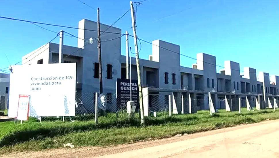 Incertidumbre en Junín por las viviendas del Procrear
