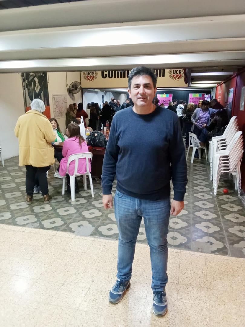 'El radicalismo tiene que mostrarle a las nuevas generaciones qué es'