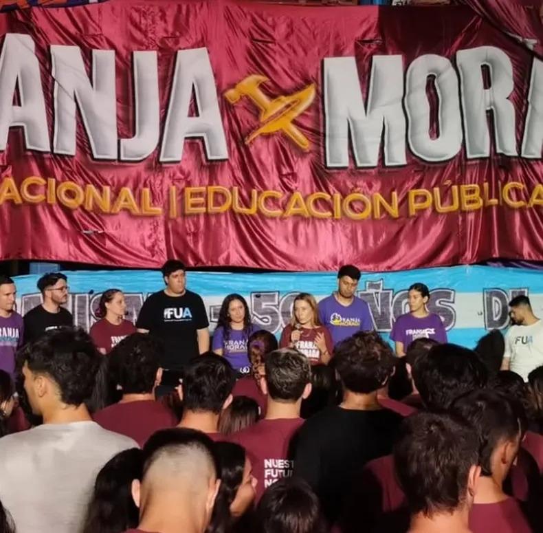 'La salud y la educación no se tocan, no se vetan'