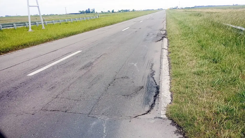 Crece el deterioro de la Autovía 7 entre Chacabuco y Junín