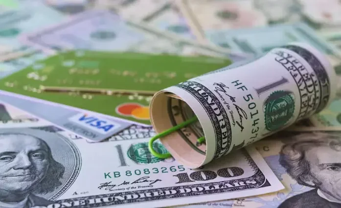 Ganó el dólar barato