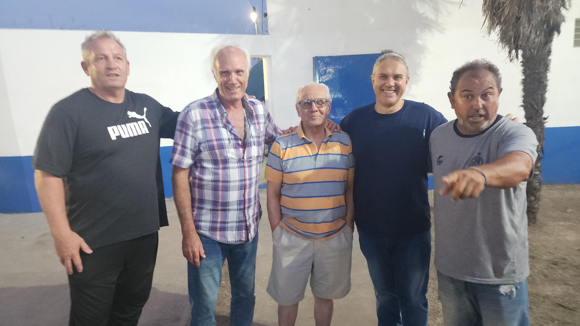 Golía visitó el Mundialito de Fútbol Infantil organizado por el Club 9 de Julio