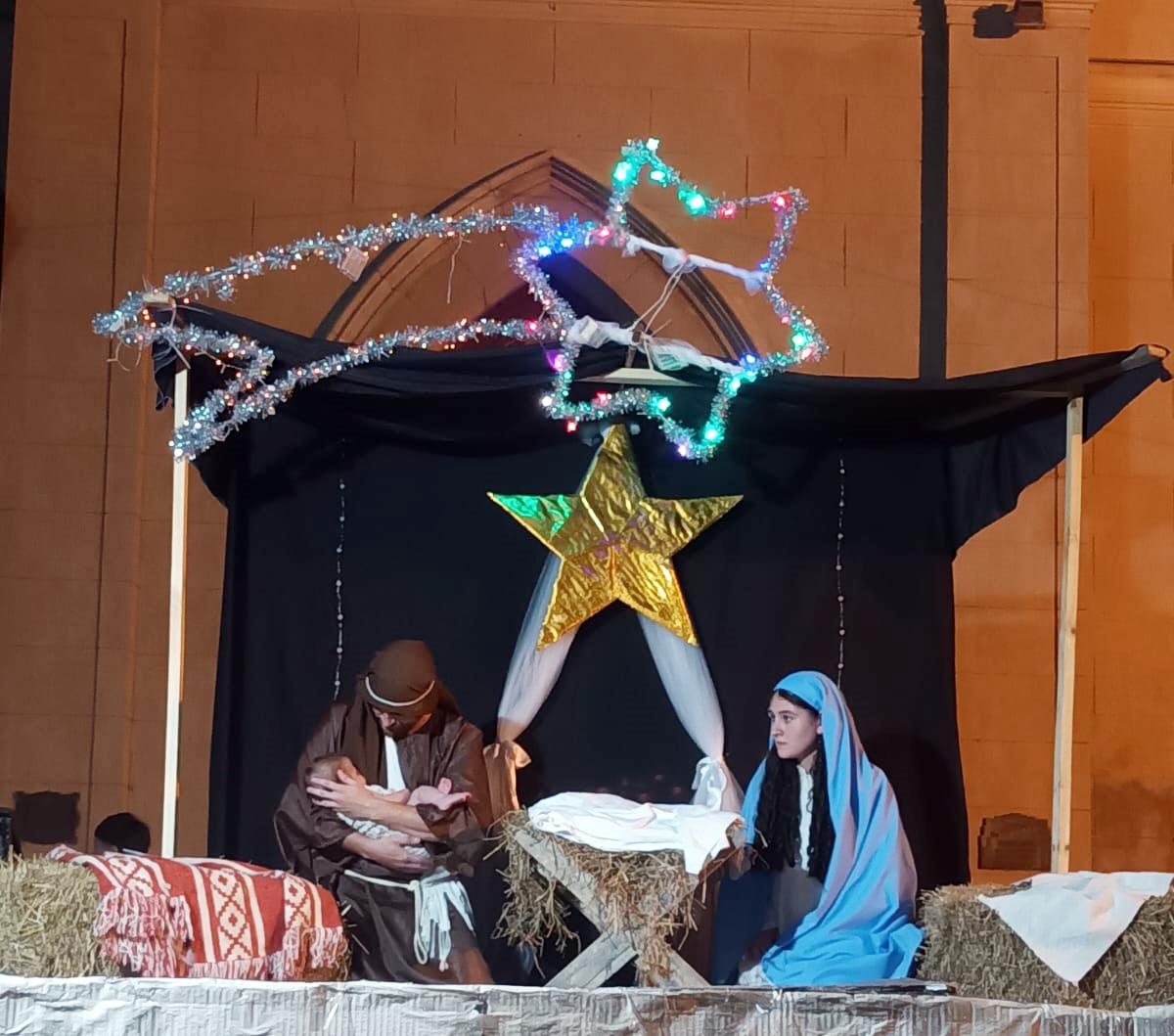 'El pesebre representa el nacimiento que partió el tiempo a la mitad'