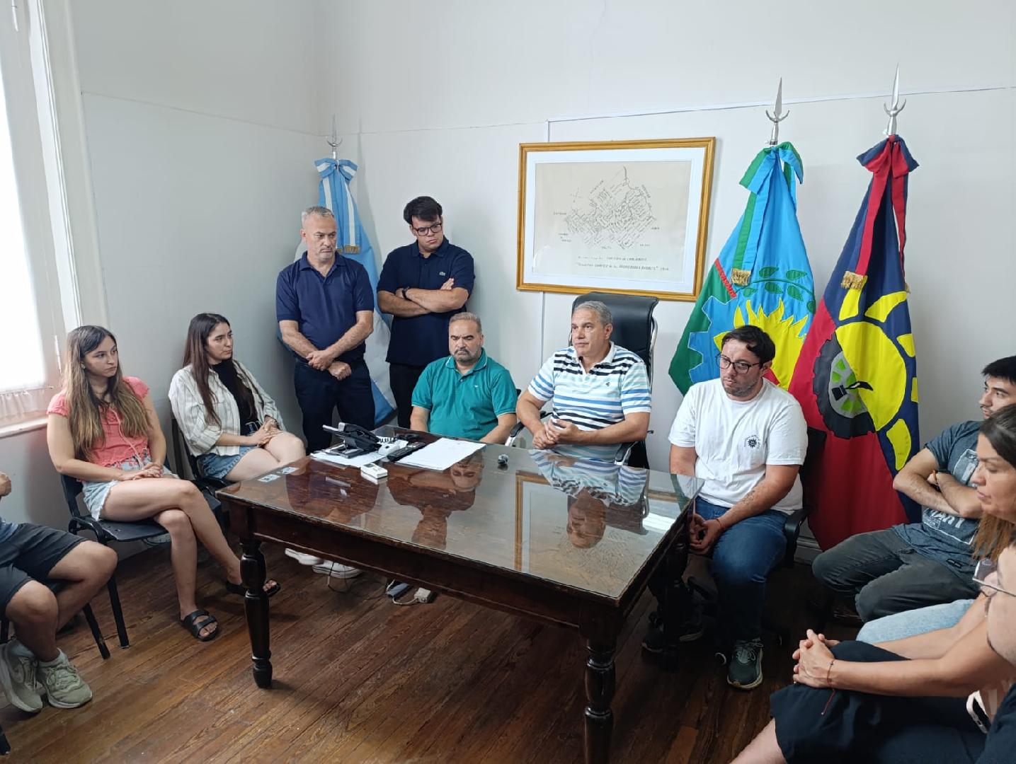 Golía anunció fondos para refaccionar la Casa de los Estudiantes en Buenos Aires