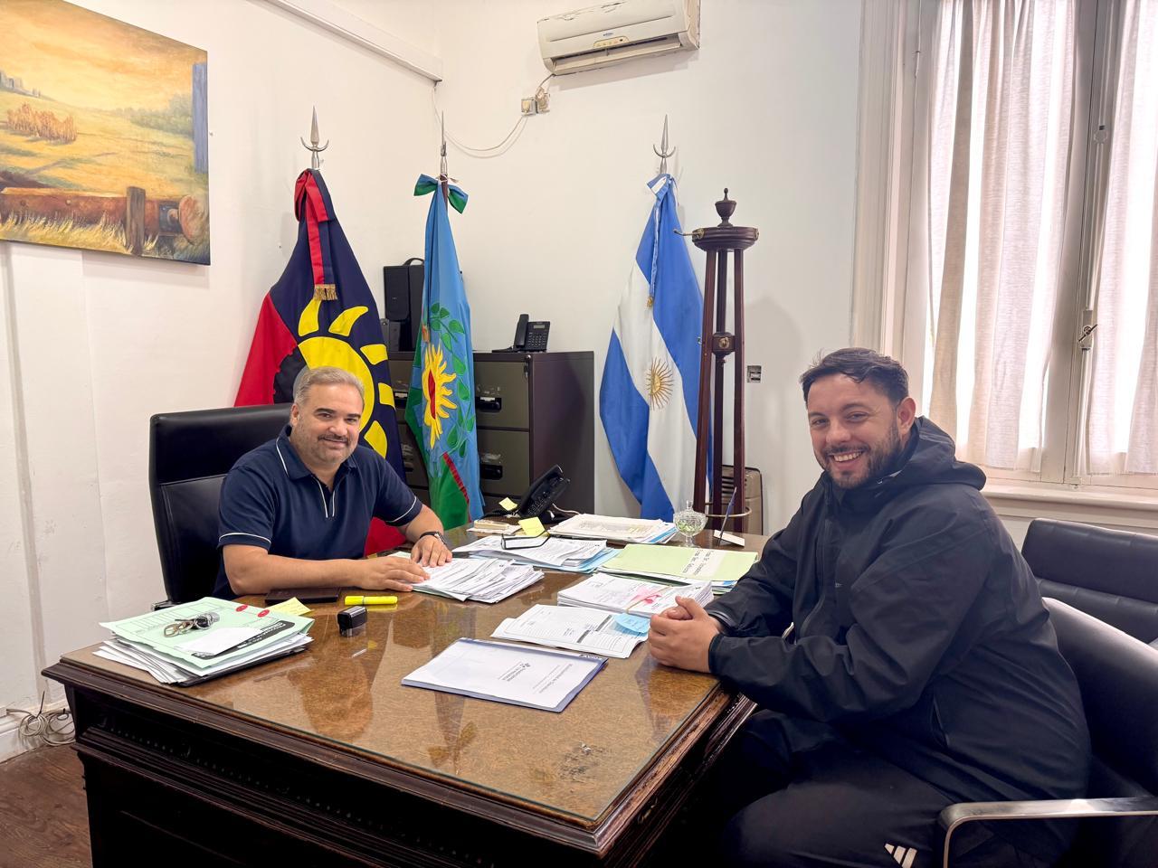 El Lunes 2 de marzo, abre la inscripción para las Becas a Hijos de Empleados Municipales 2026