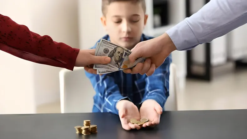 Tarjeta roja para un deudor alimentario 