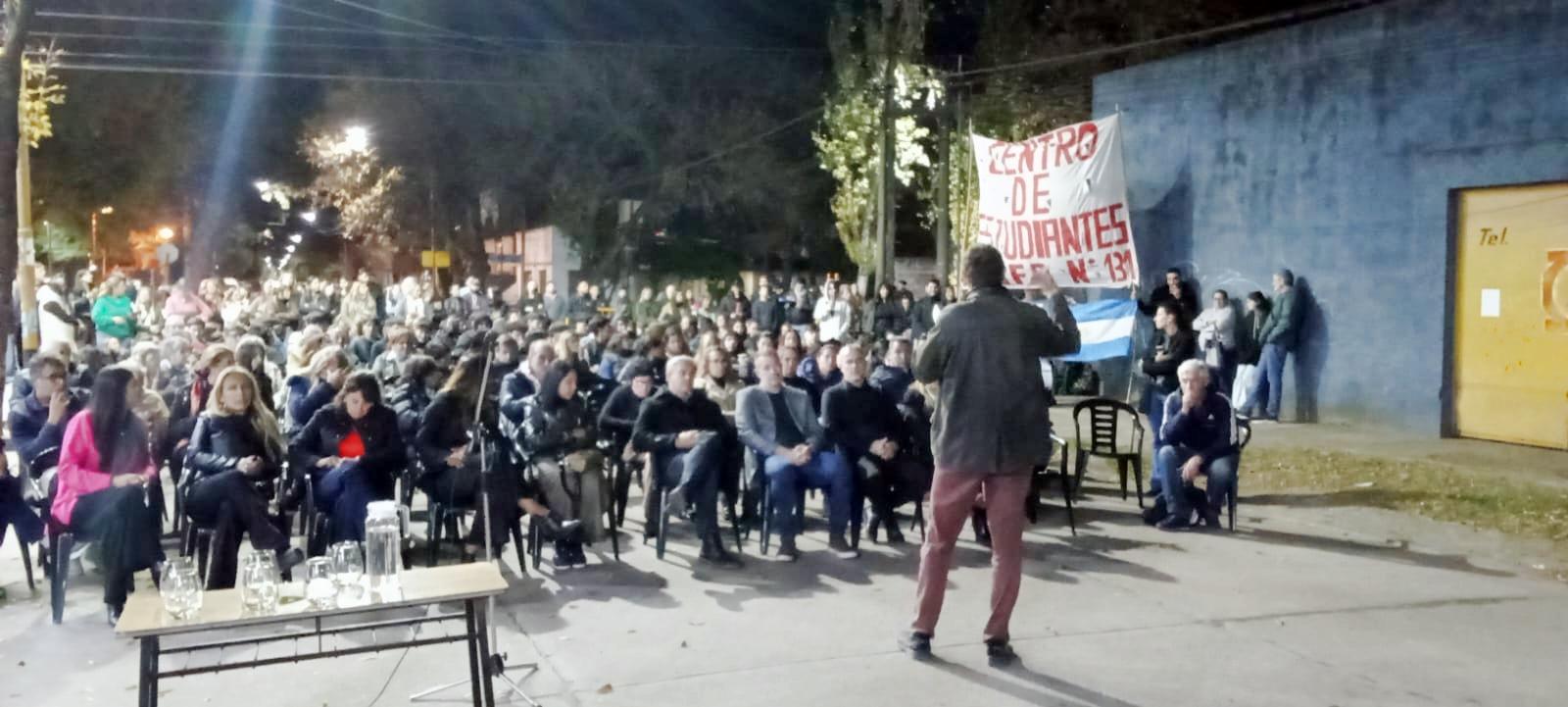 Chacabuco también se movilizó en defensa de la universidad pública