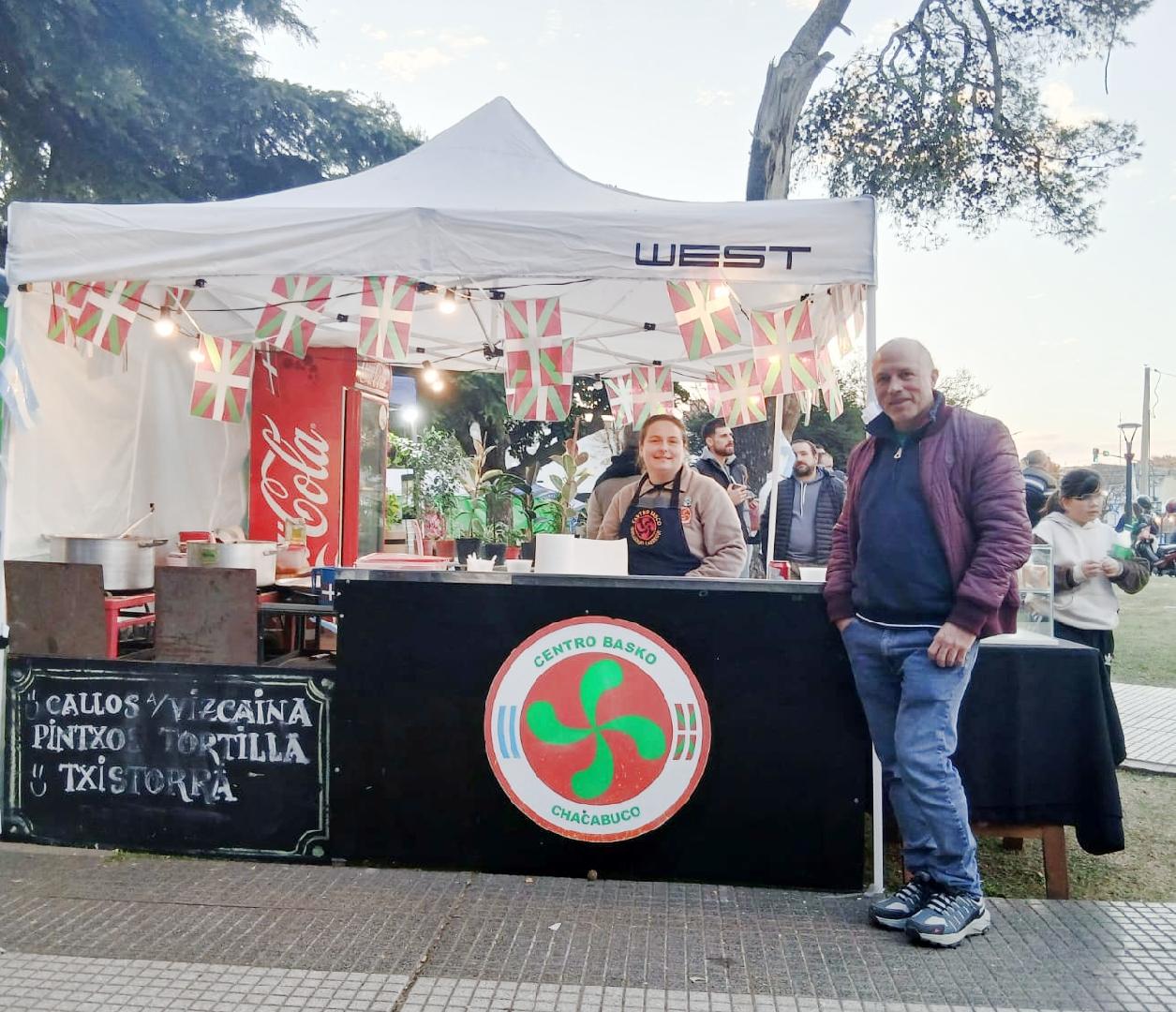 'Esto se hace a pulmón, por voluntad, y siempre abordando las cuestiones de la cultura vasca'