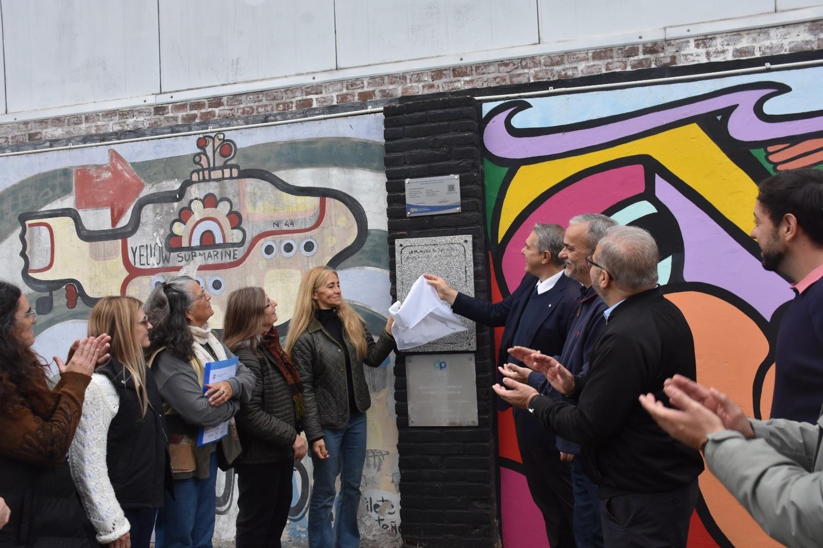 Se reinauguró la plazoleta Paseo de la Memoria