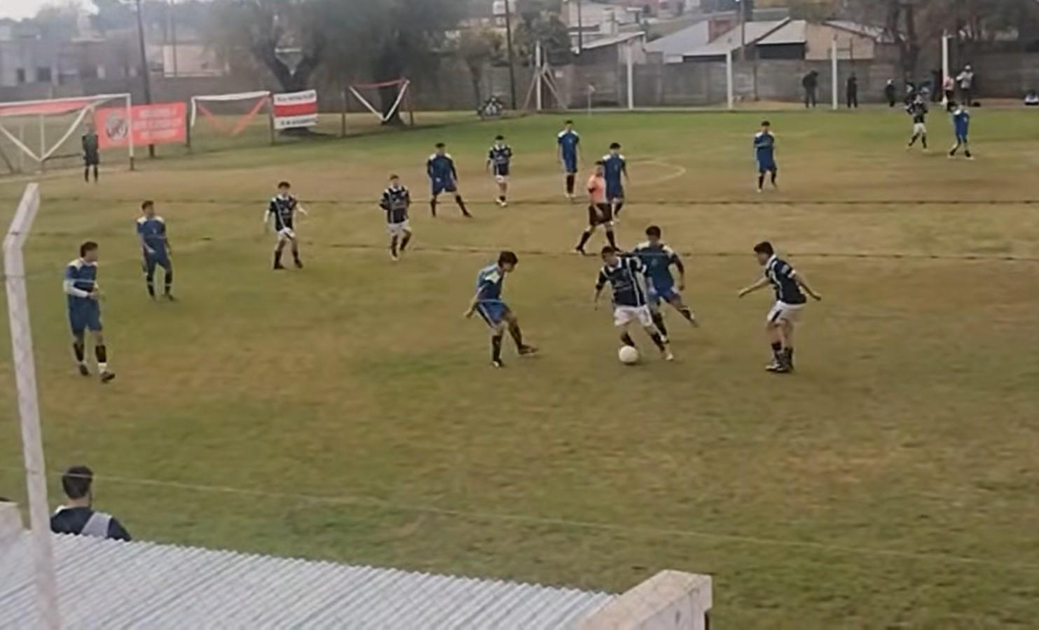 Peña La 12 y Argentino comienzan a definir el Apertura